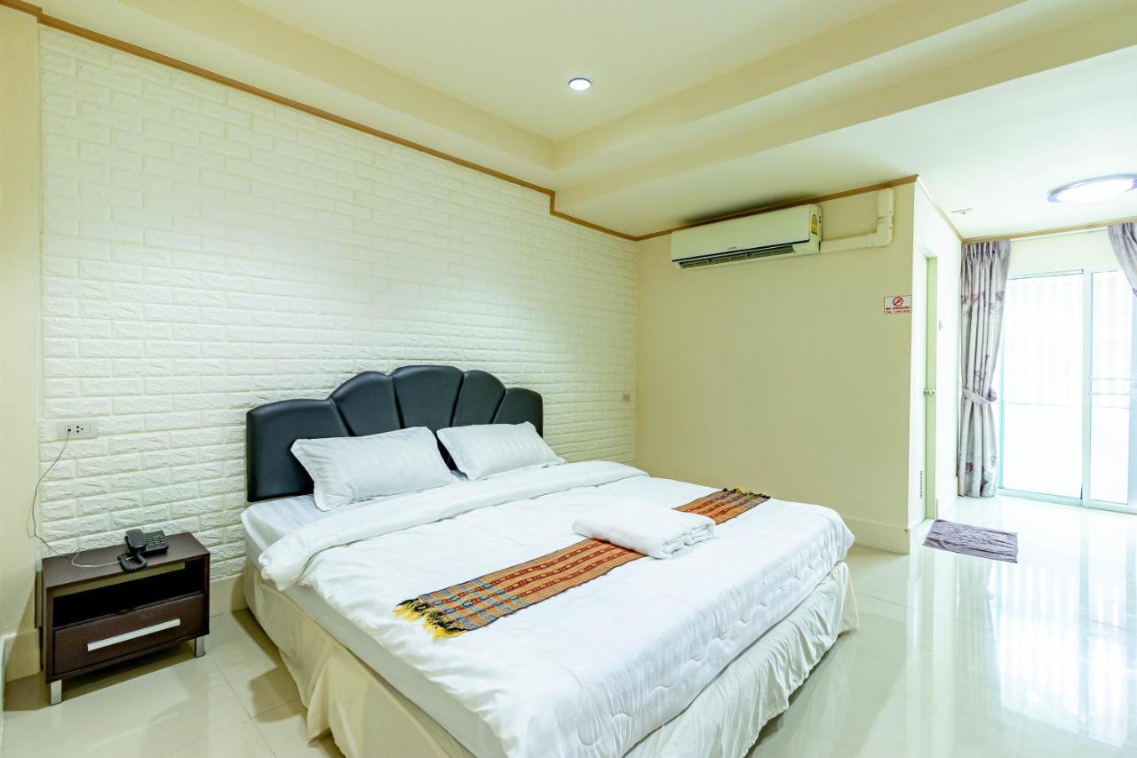 Ice Residence Hotel Bang Sao Thong Bagian luar foto