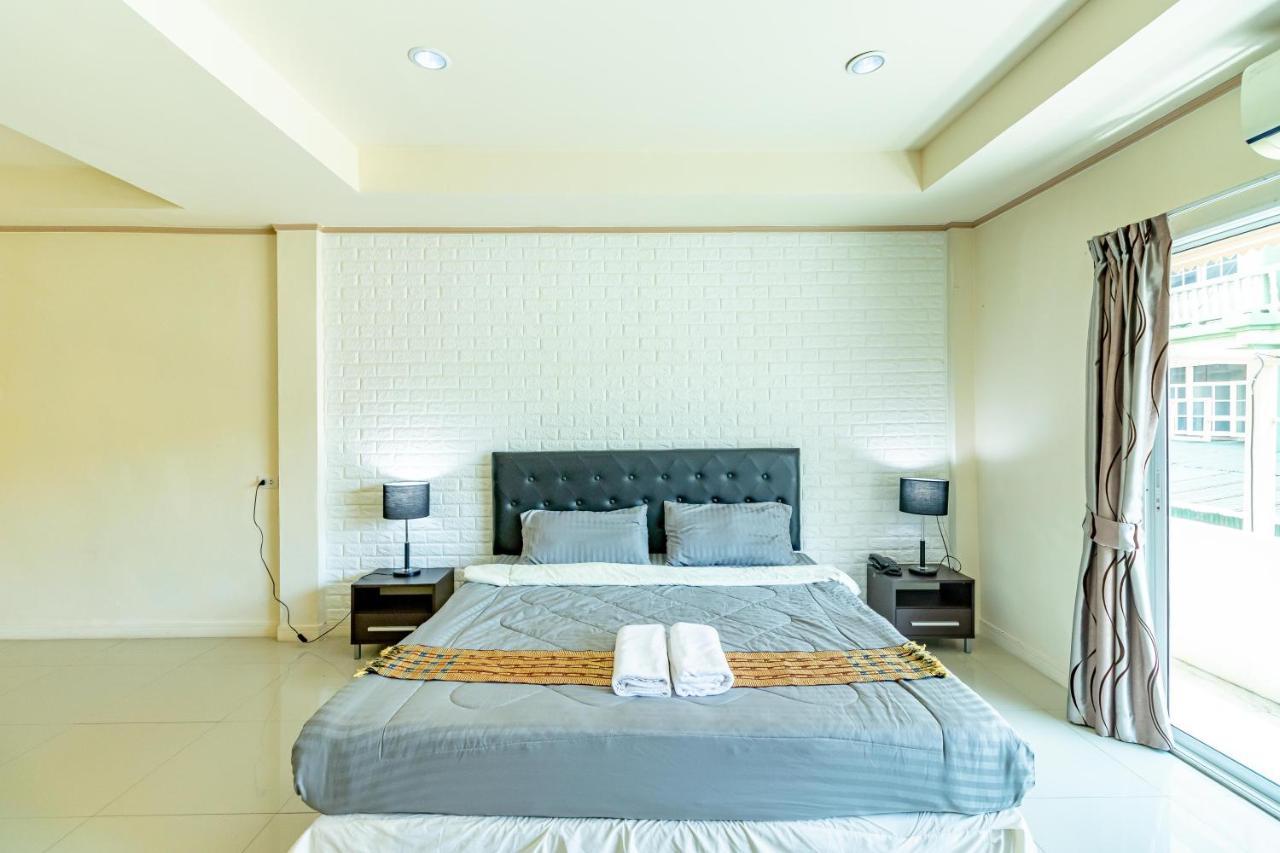 Ice Residence Hotel Bang Sao Thong Bagian luar foto