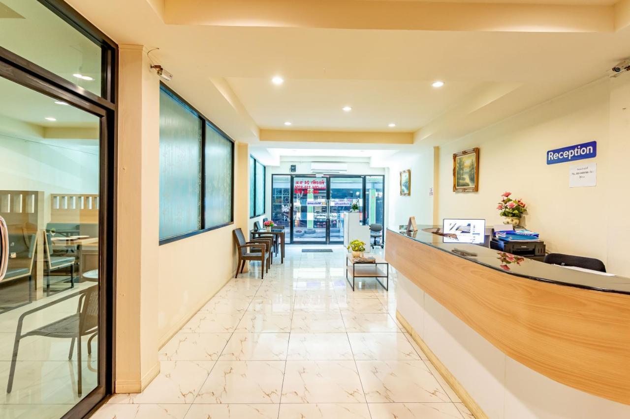 Ice Residence Hotel Bang Sao Thong Bagian luar foto